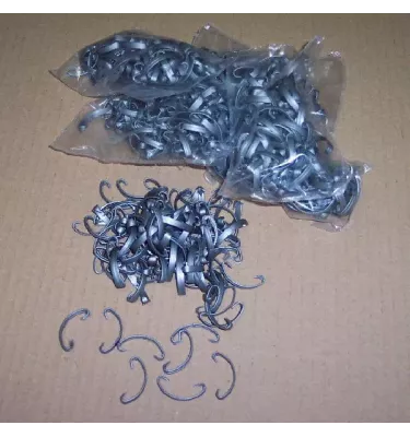 Xplo Thermal insulation - clips for polyethylene lagging