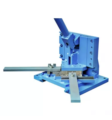 Mazanek - řezačka rohů