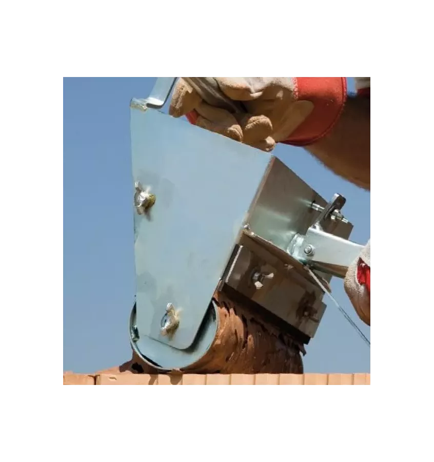 Porotherm Wienerberger - roller for applying mortar