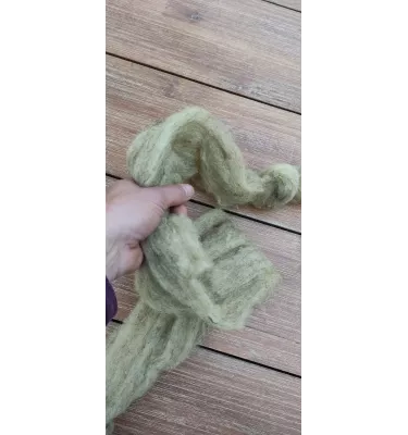 Isolena - warkocz z wełny owczej Fugenband