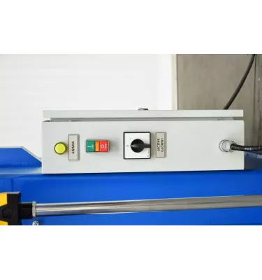 Maad - gilotyna mechaniczna NGM - 2500/1,5