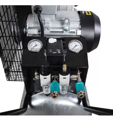 Aircraft - mobilna sprężarka tłokowa dla rzemieślników z napędem pasowym AIRPROFI 703/75/13  (2018734.2)