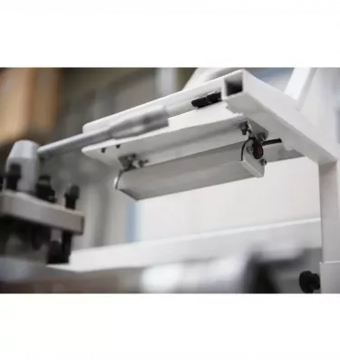 Optimum - tokarka centralna i wrzecionowa OPTIturn TH 5630D (3462180)